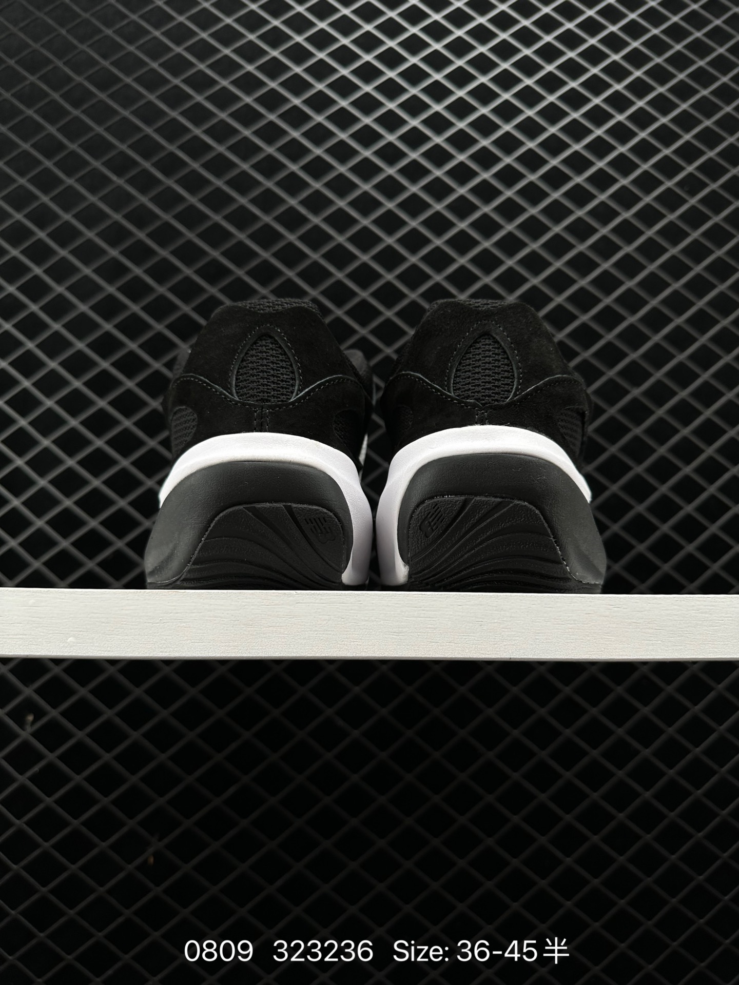 New Balance Warped Runner